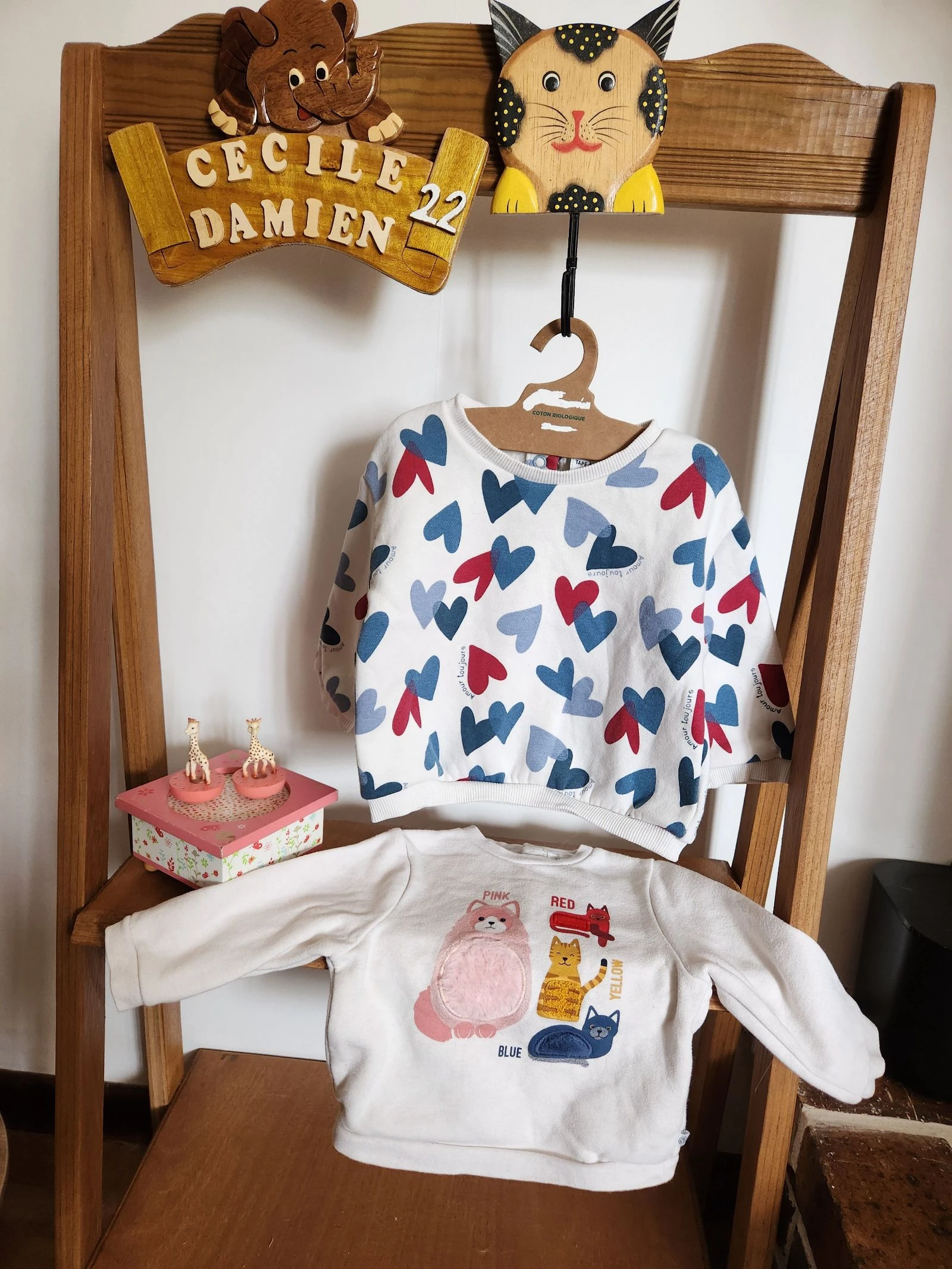 đ» 2 sweats manches longues